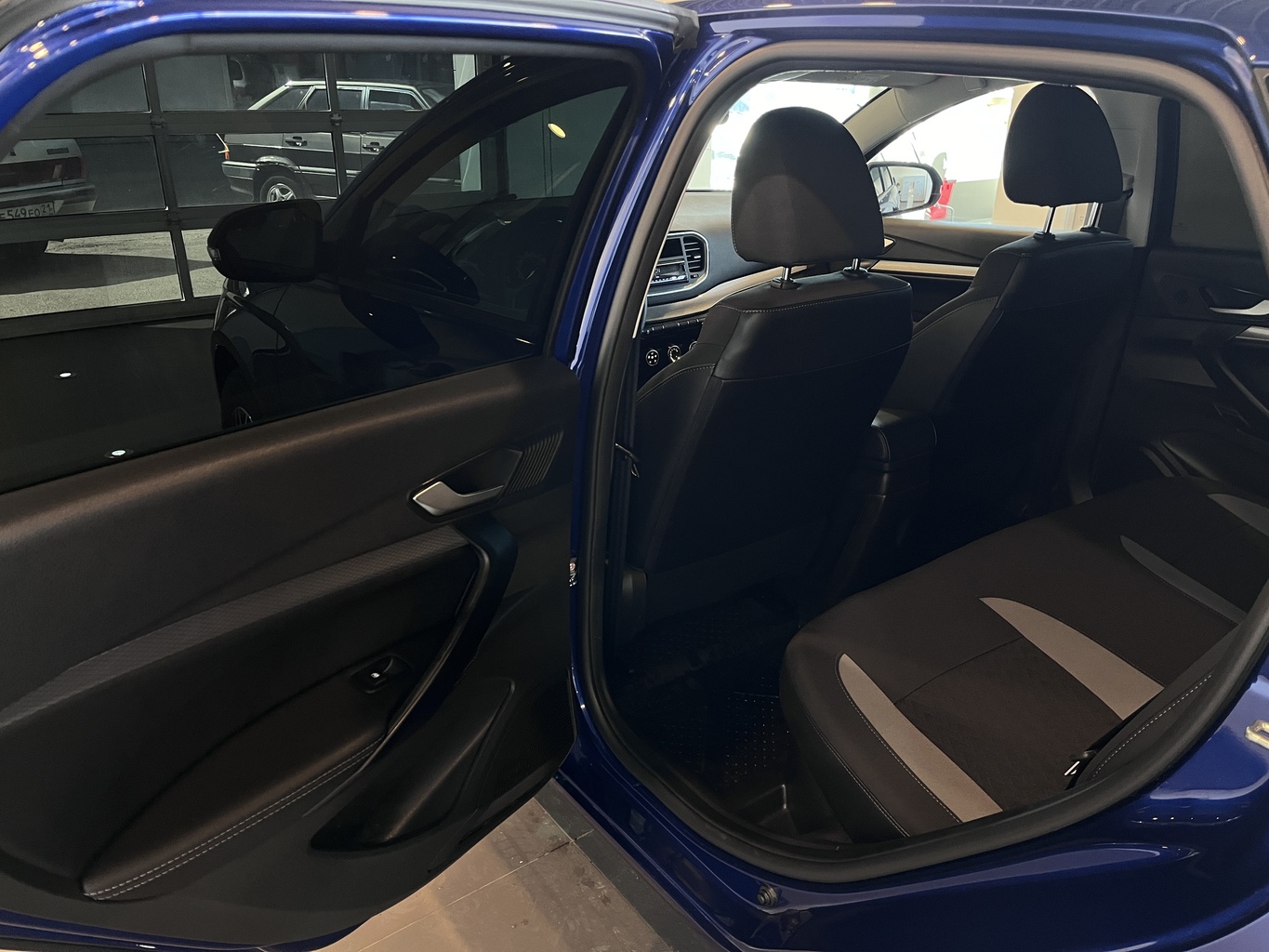 LADA VESTA