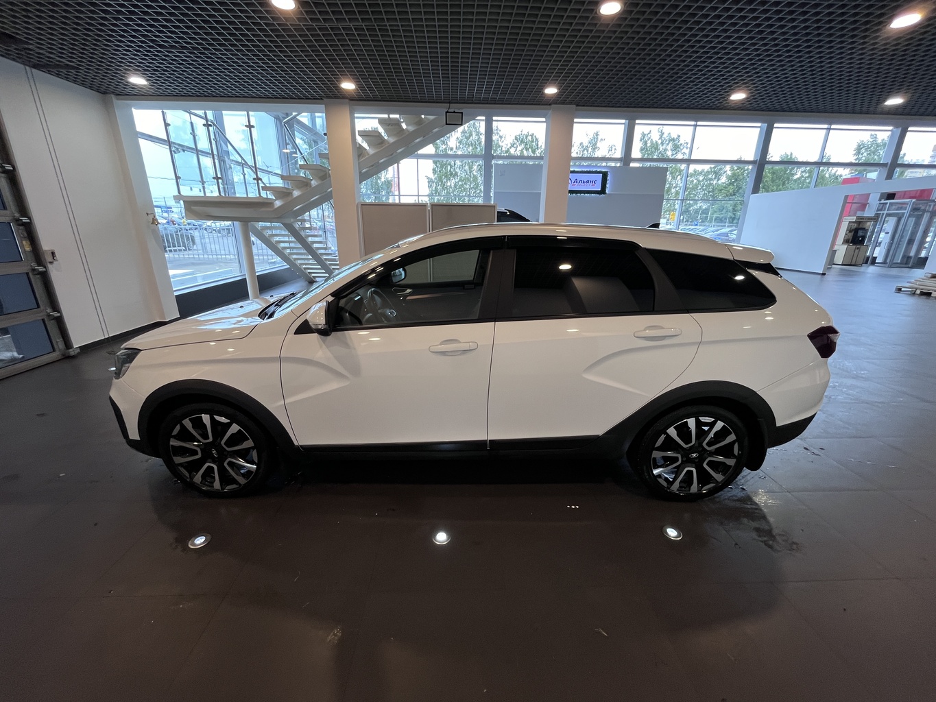 LADA VESTA