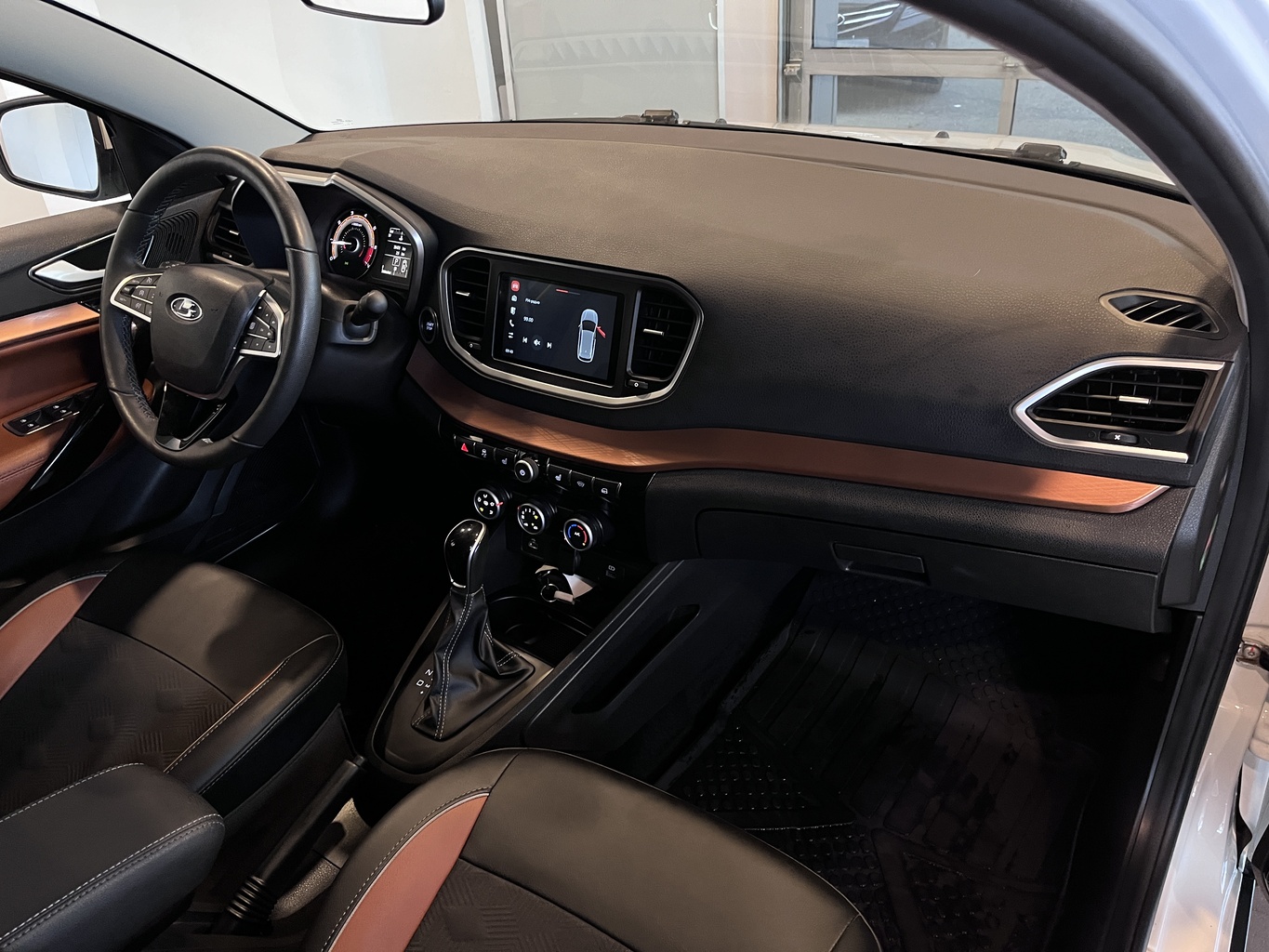 LADA VESTA