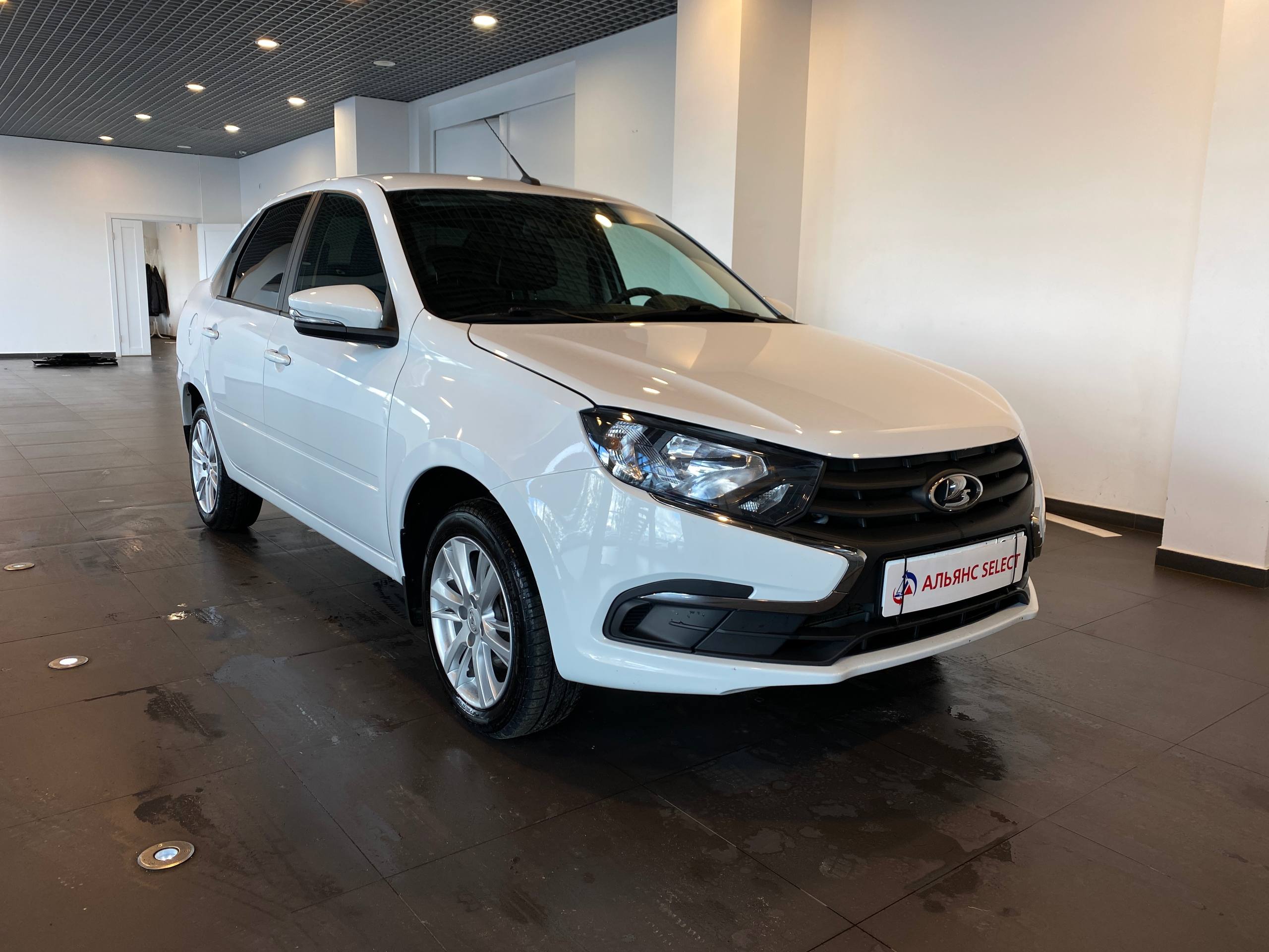 LADA GRANTA