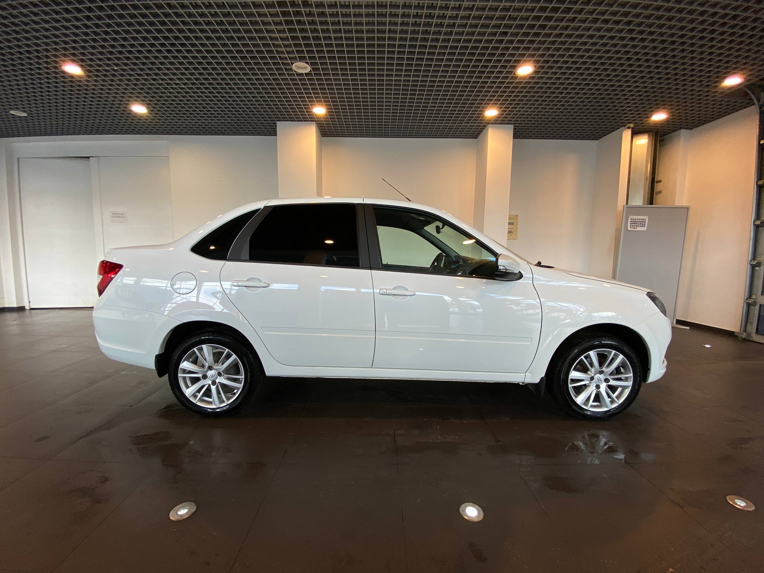 LADA GRANTA