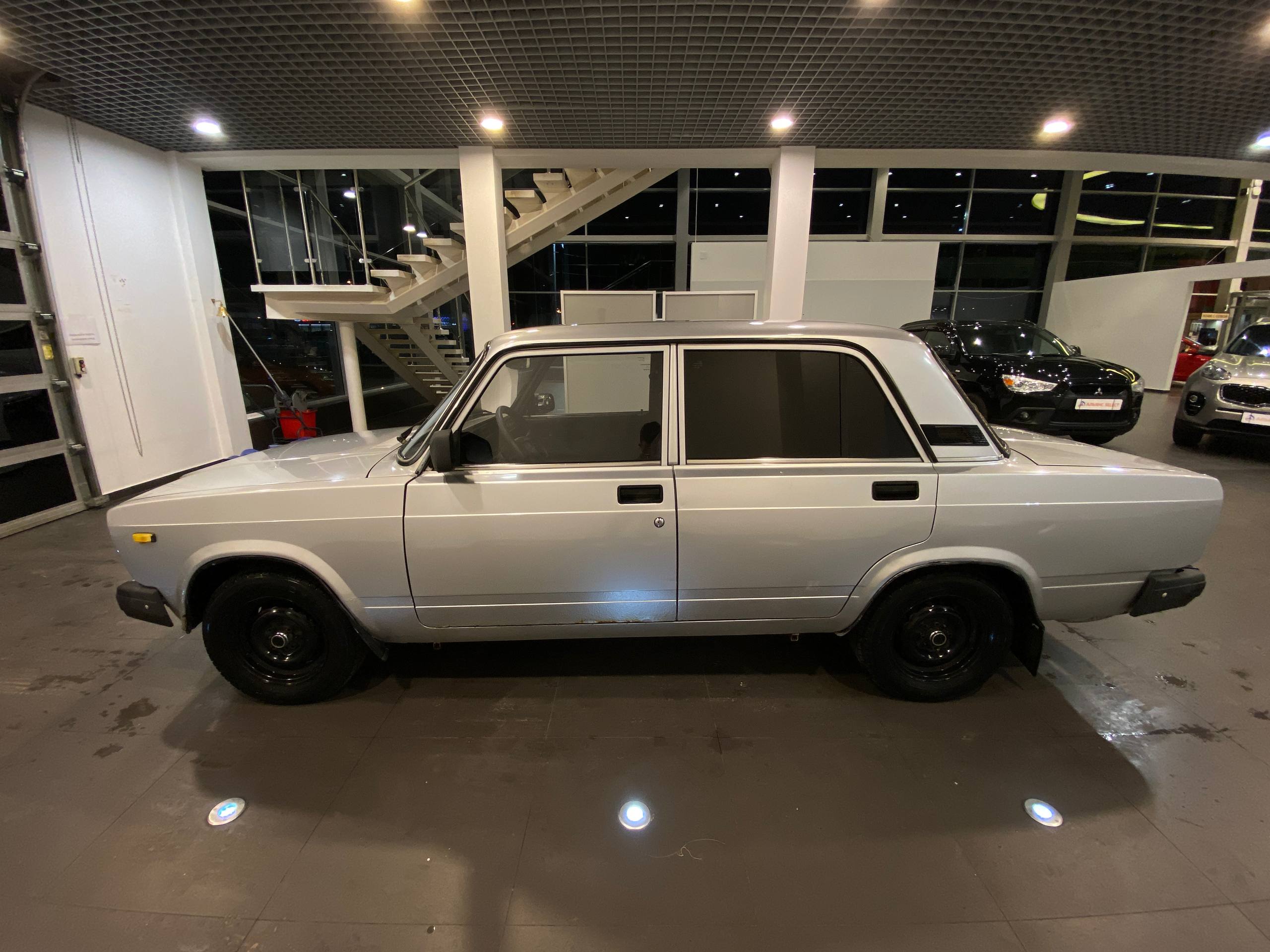 LADA 2107