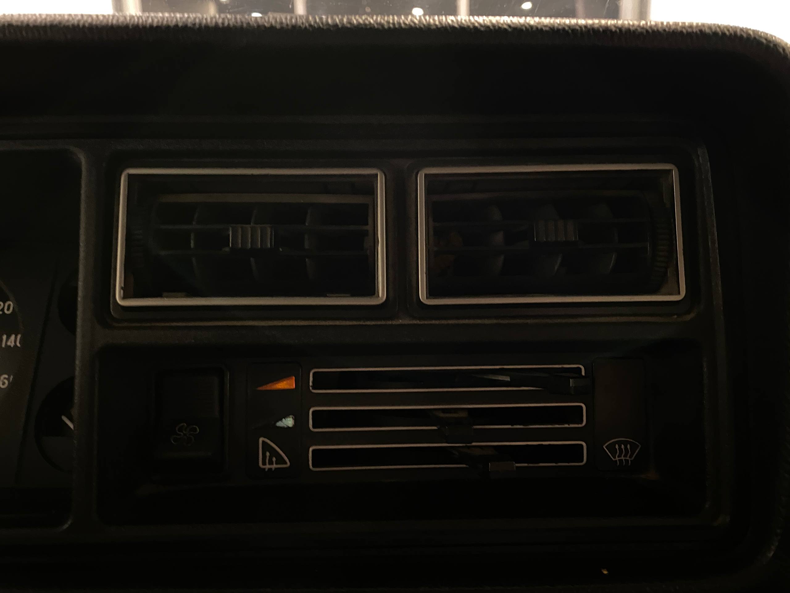 LADA 2107