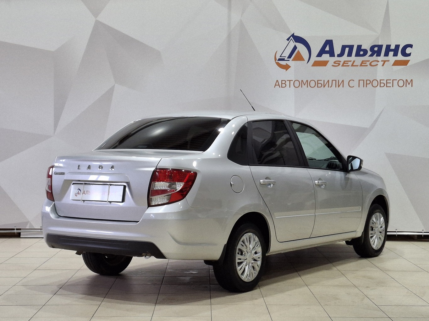 LADA GRANTA
