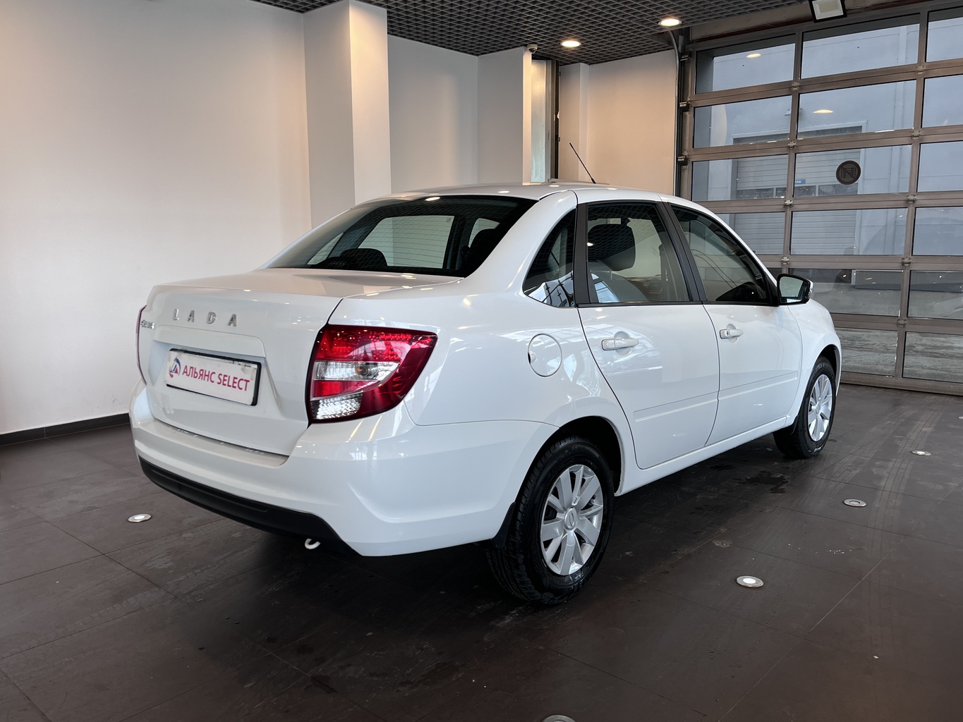 LADA GRANTA