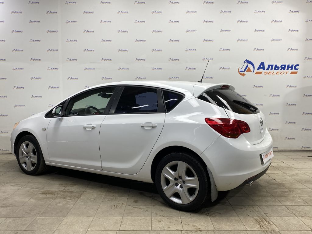 OPEL ASTRA
