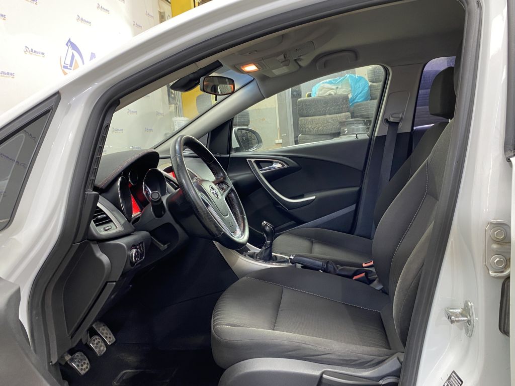 OPEL ASTRA
