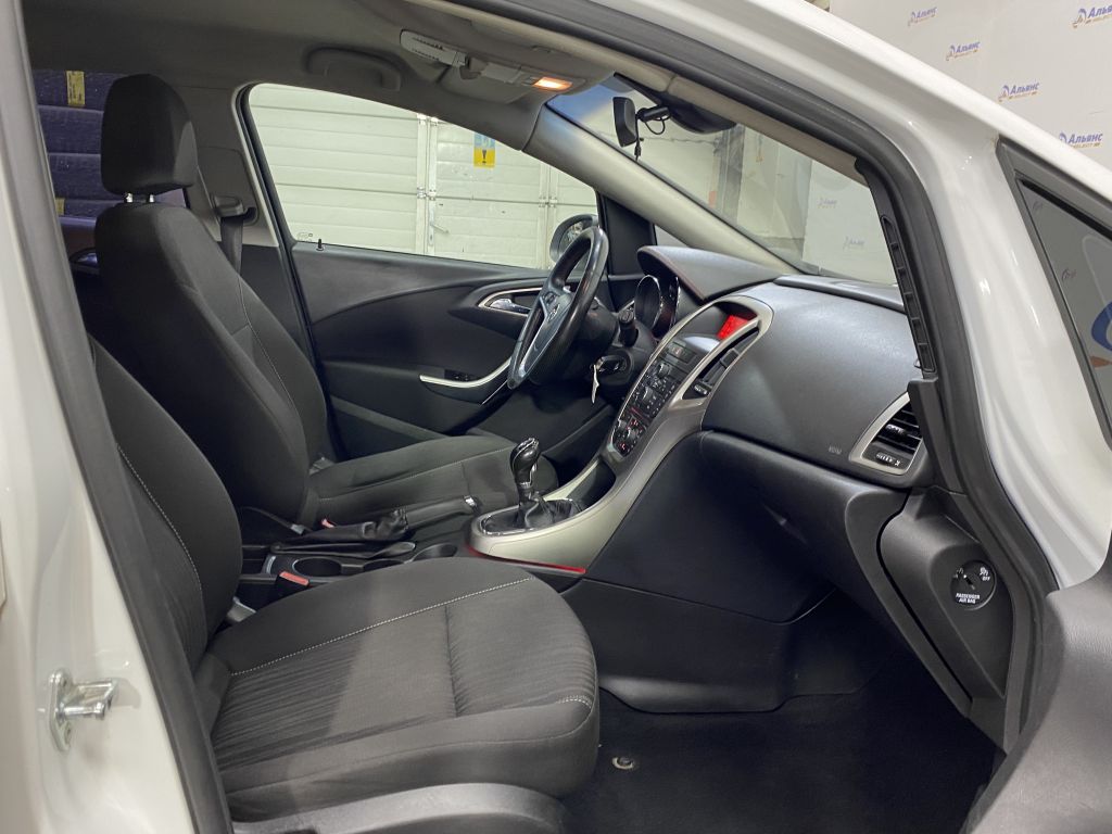 OPEL ASTRA
