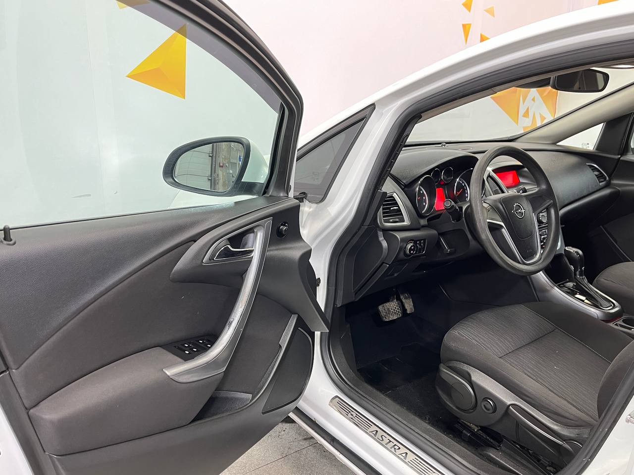 OPEL ASTRA