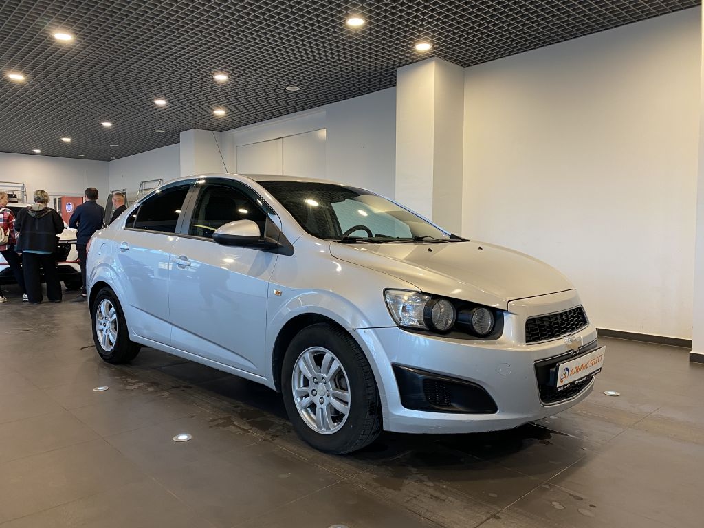 CHEVROLET AVEO