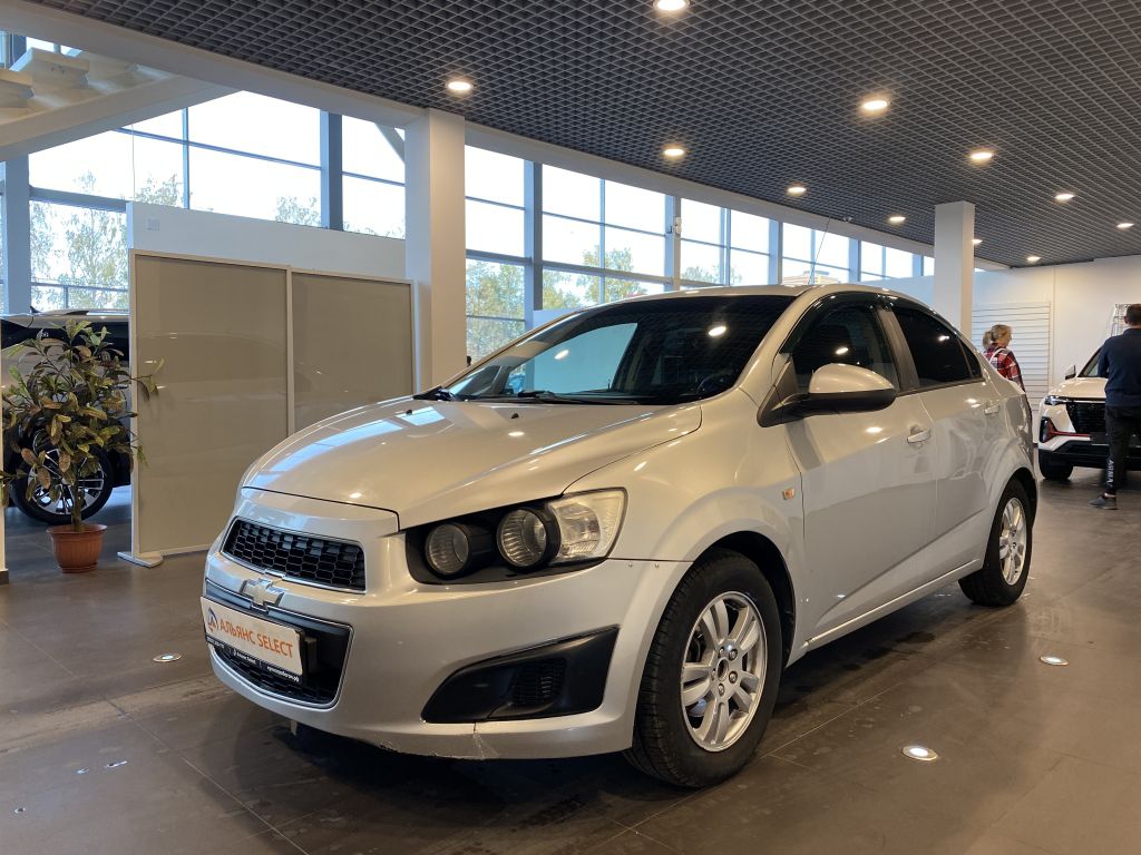 CHEVROLET AVEO