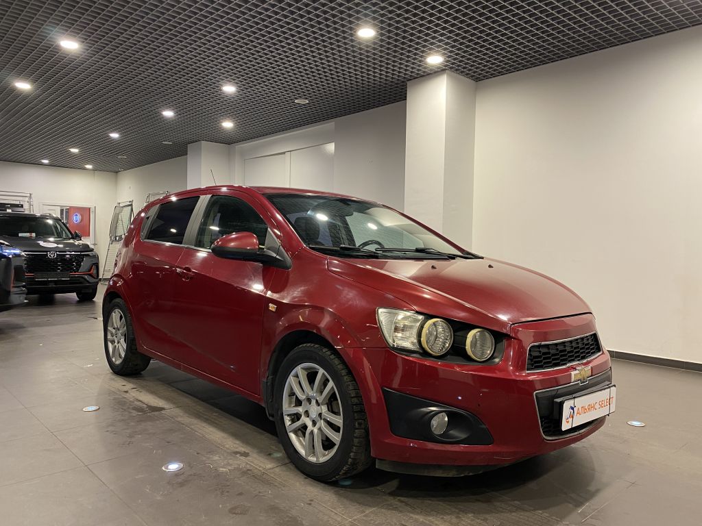 CHEVROLET AVEO