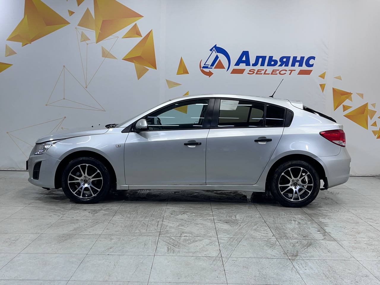 CHEVROLET CRUZE