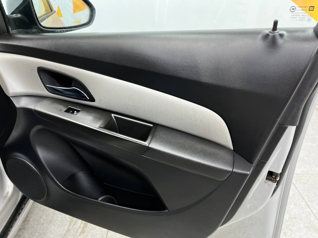 CHEVROLET CRUZE