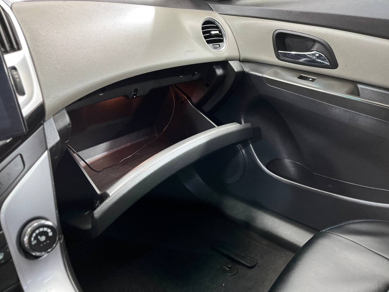 CHEVROLET CRUZE