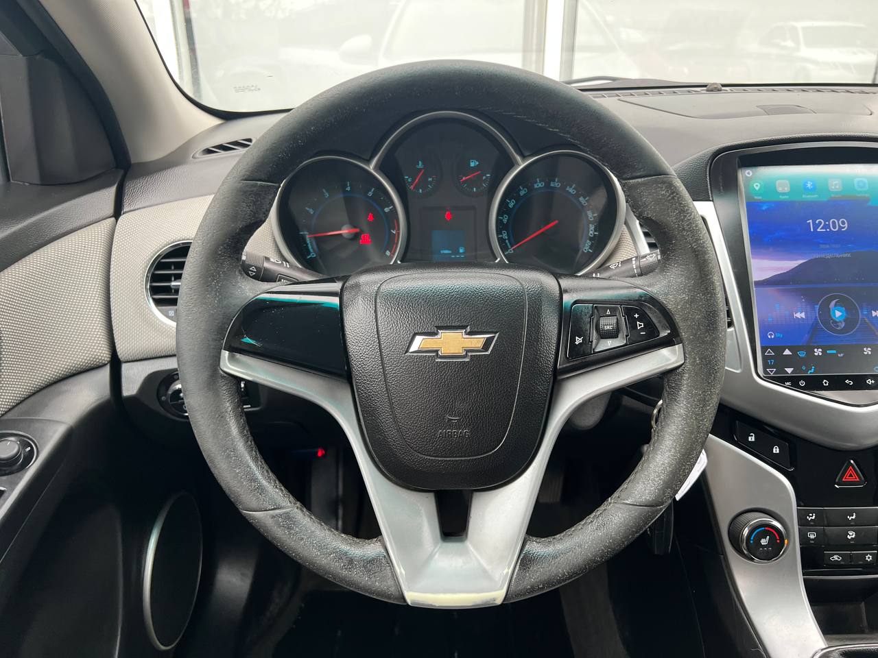 CHEVROLET CRUZE