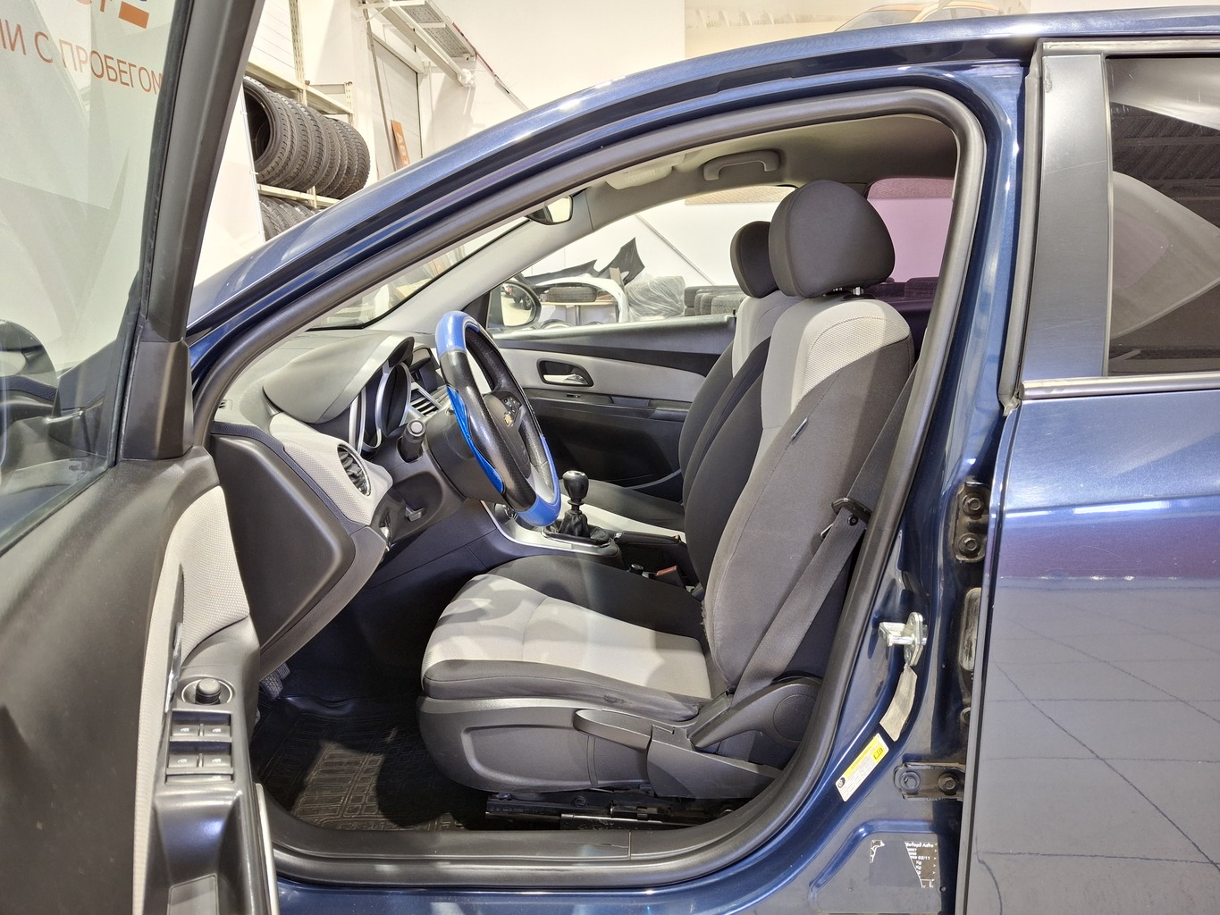 CHEVROLET CRUZE