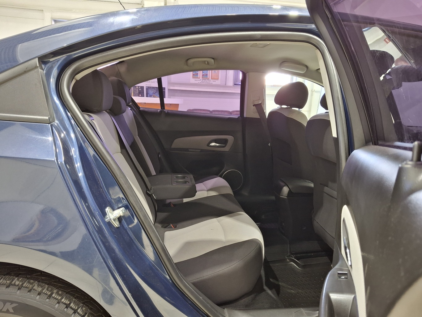 CHEVROLET CRUZE