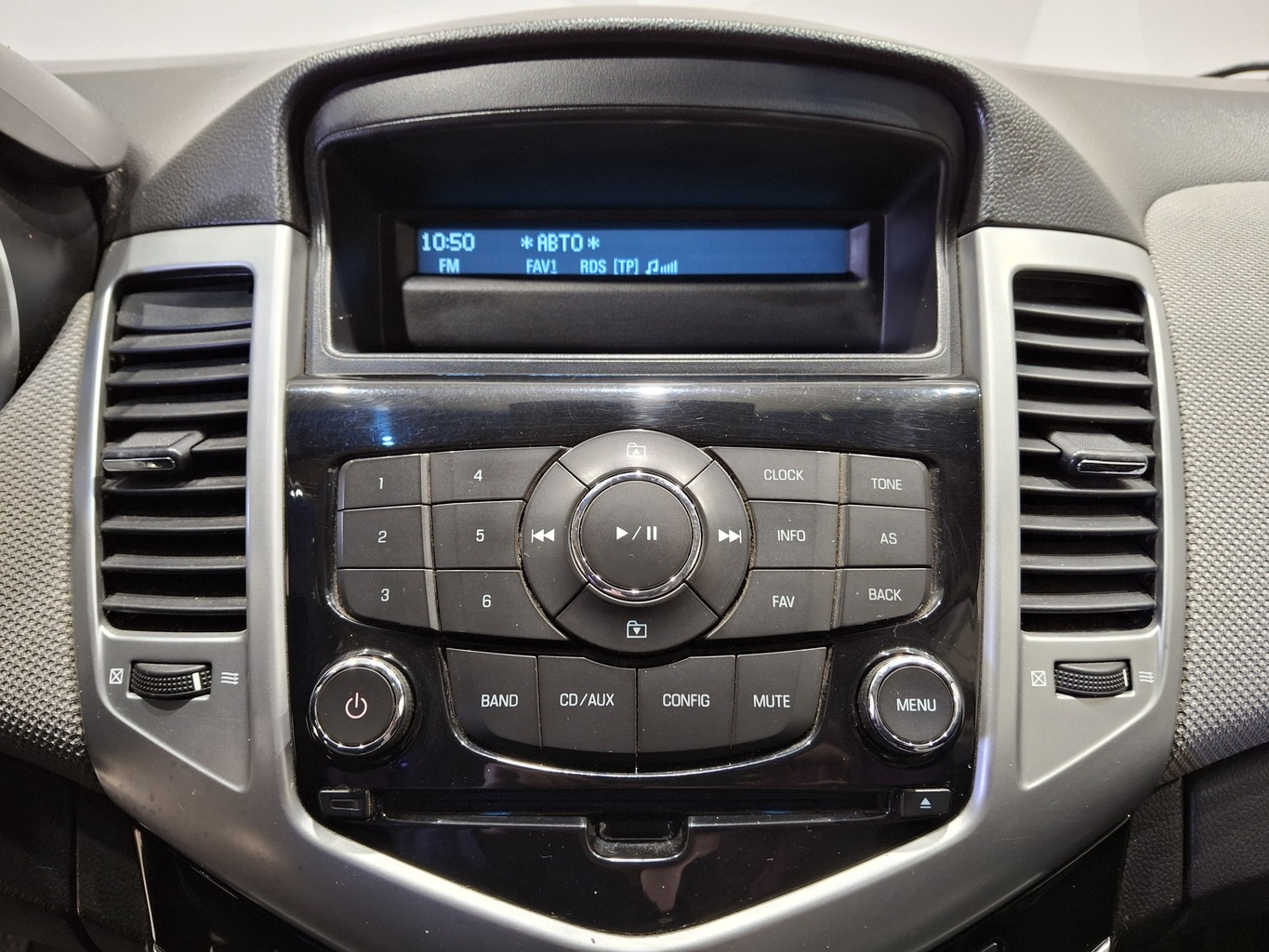 CHEVROLET CRUZE