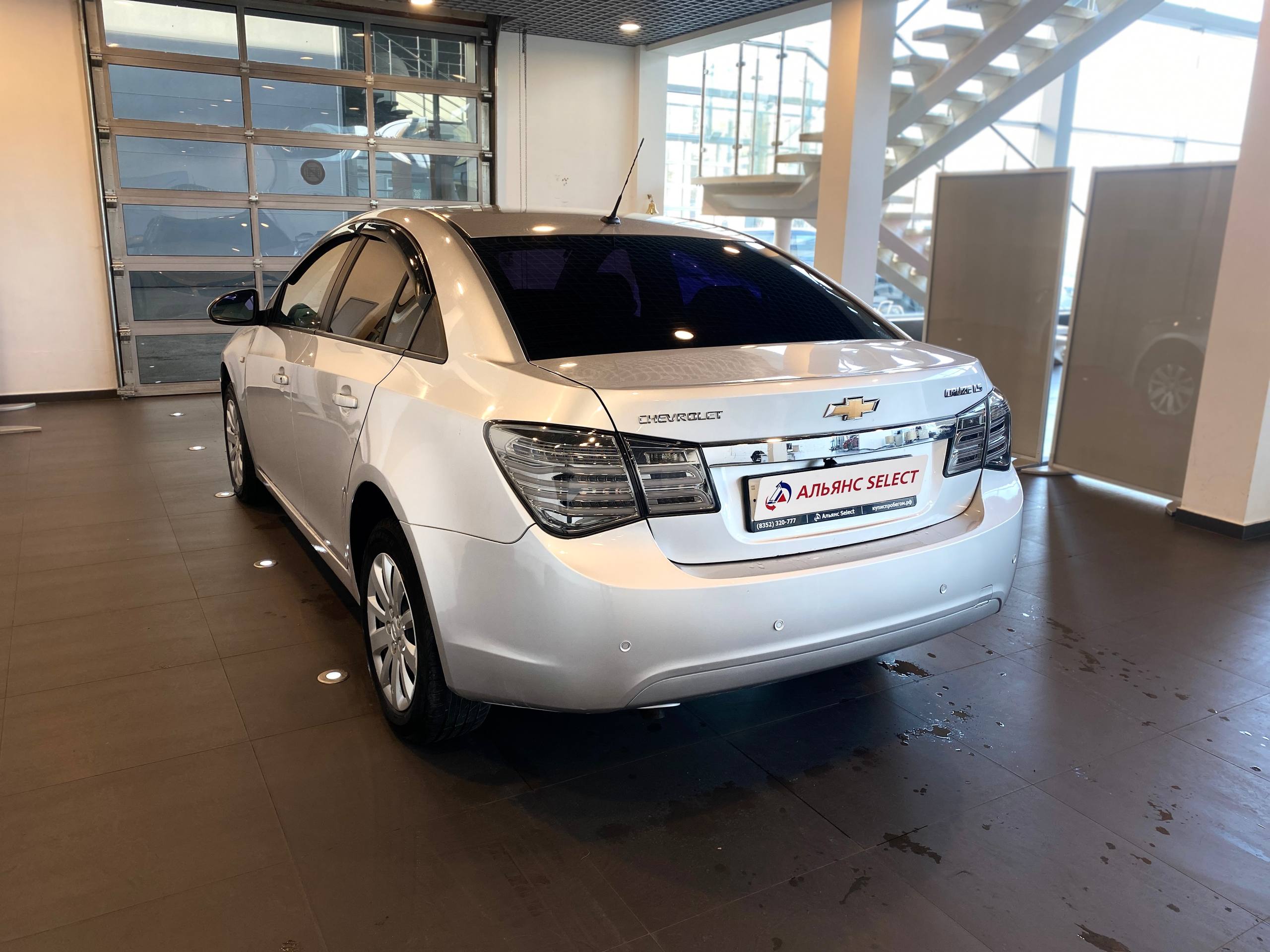 CHEVROLET CRUZE