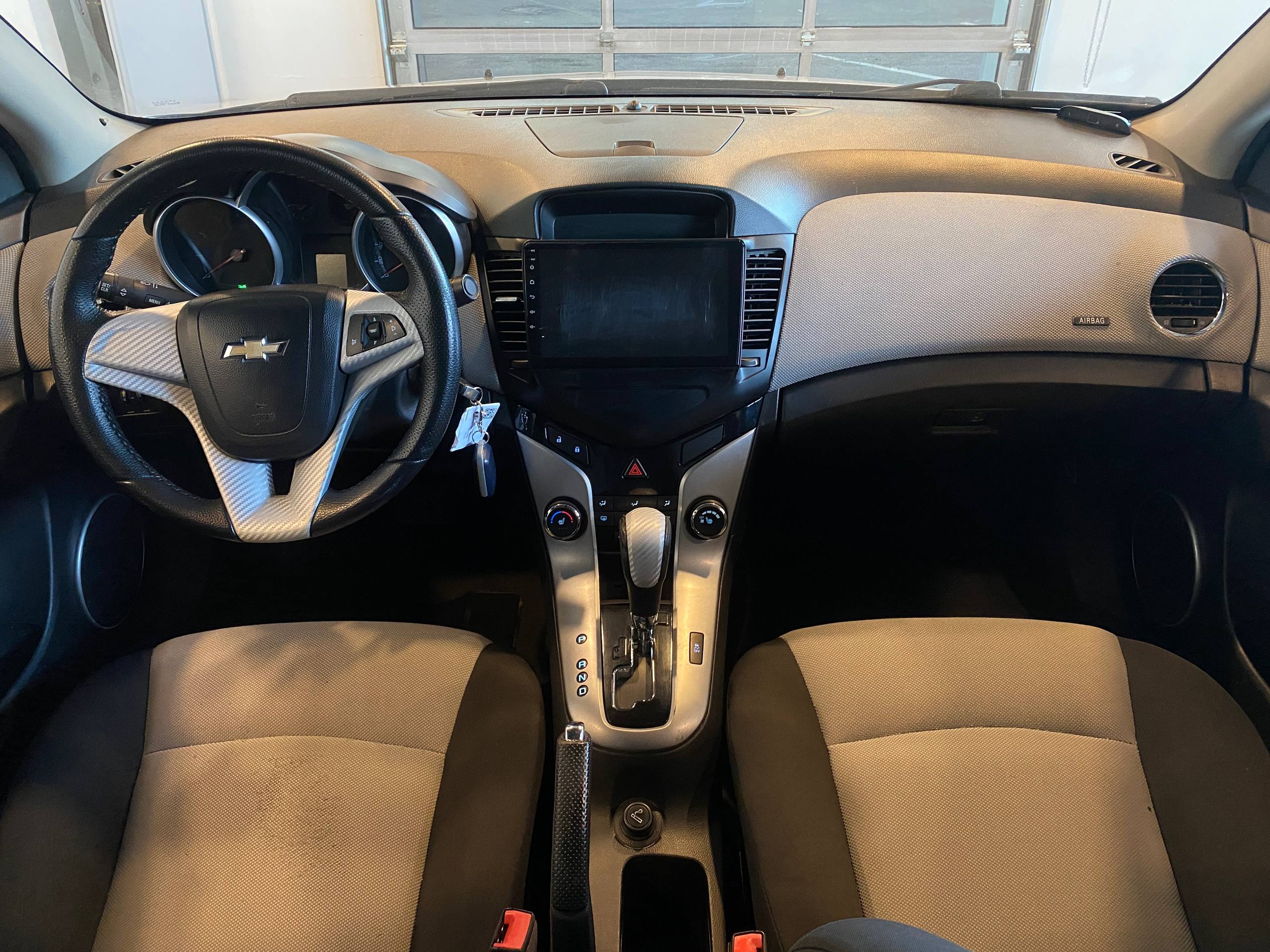 CHEVROLET CRUZE