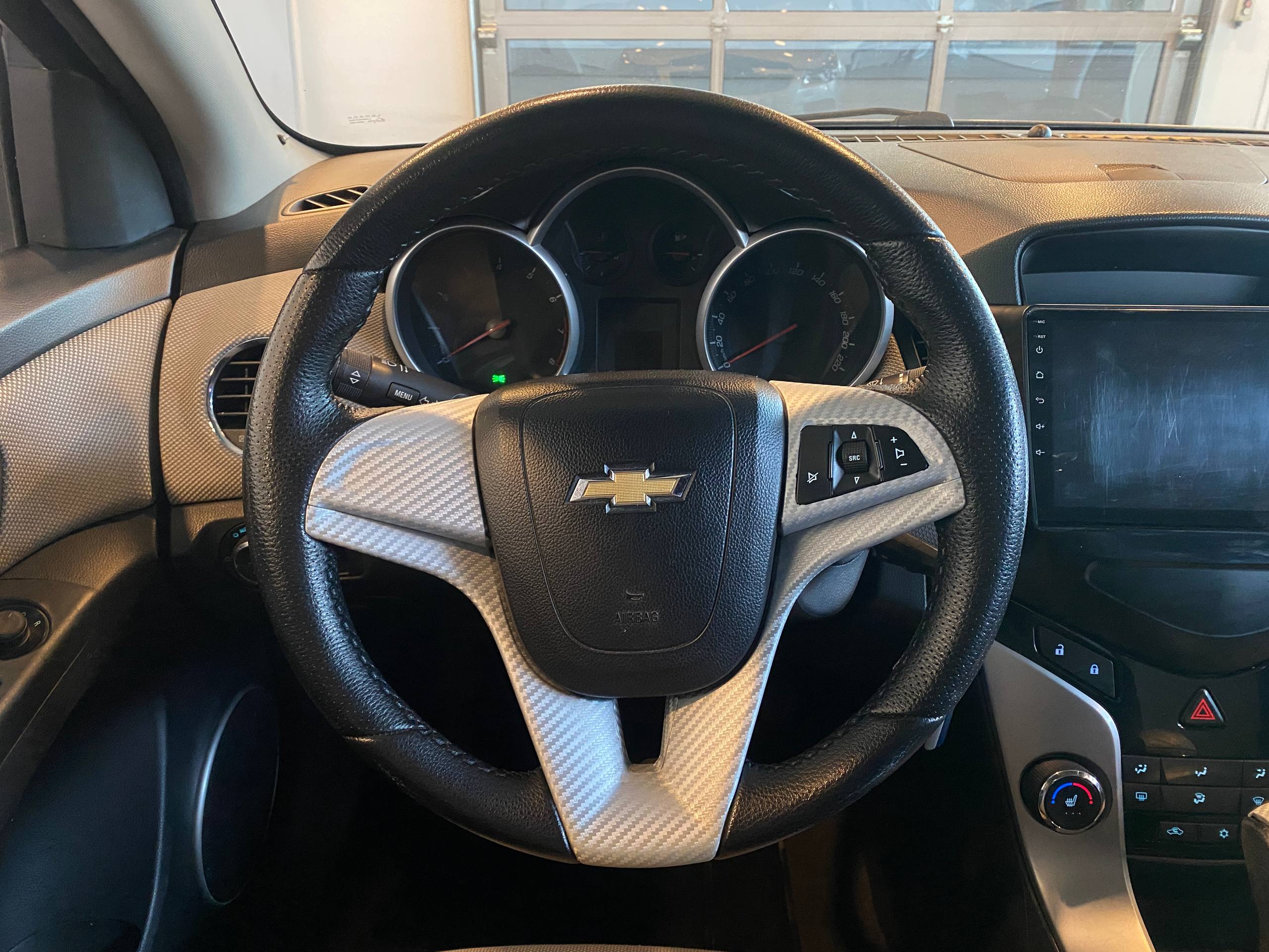 CHEVROLET CRUZE