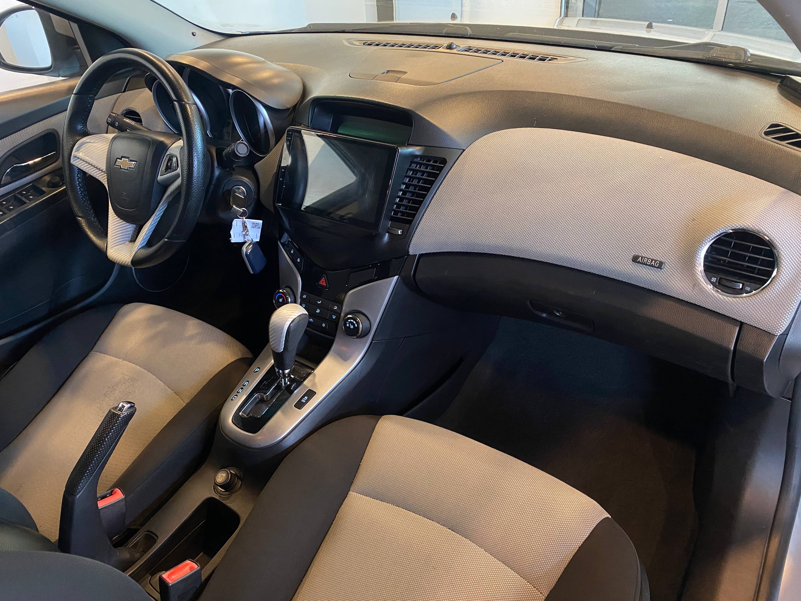 CHEVROLET CRUZE