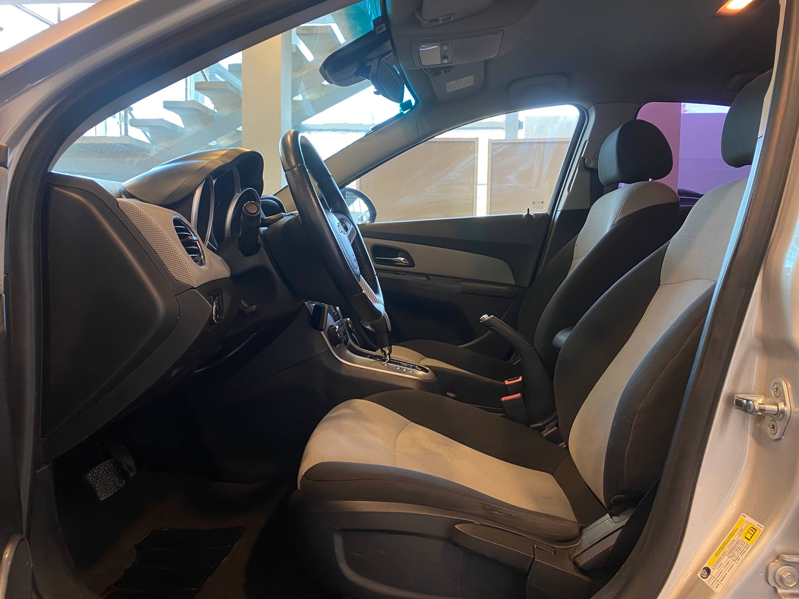 CHEVROLET CRUZE