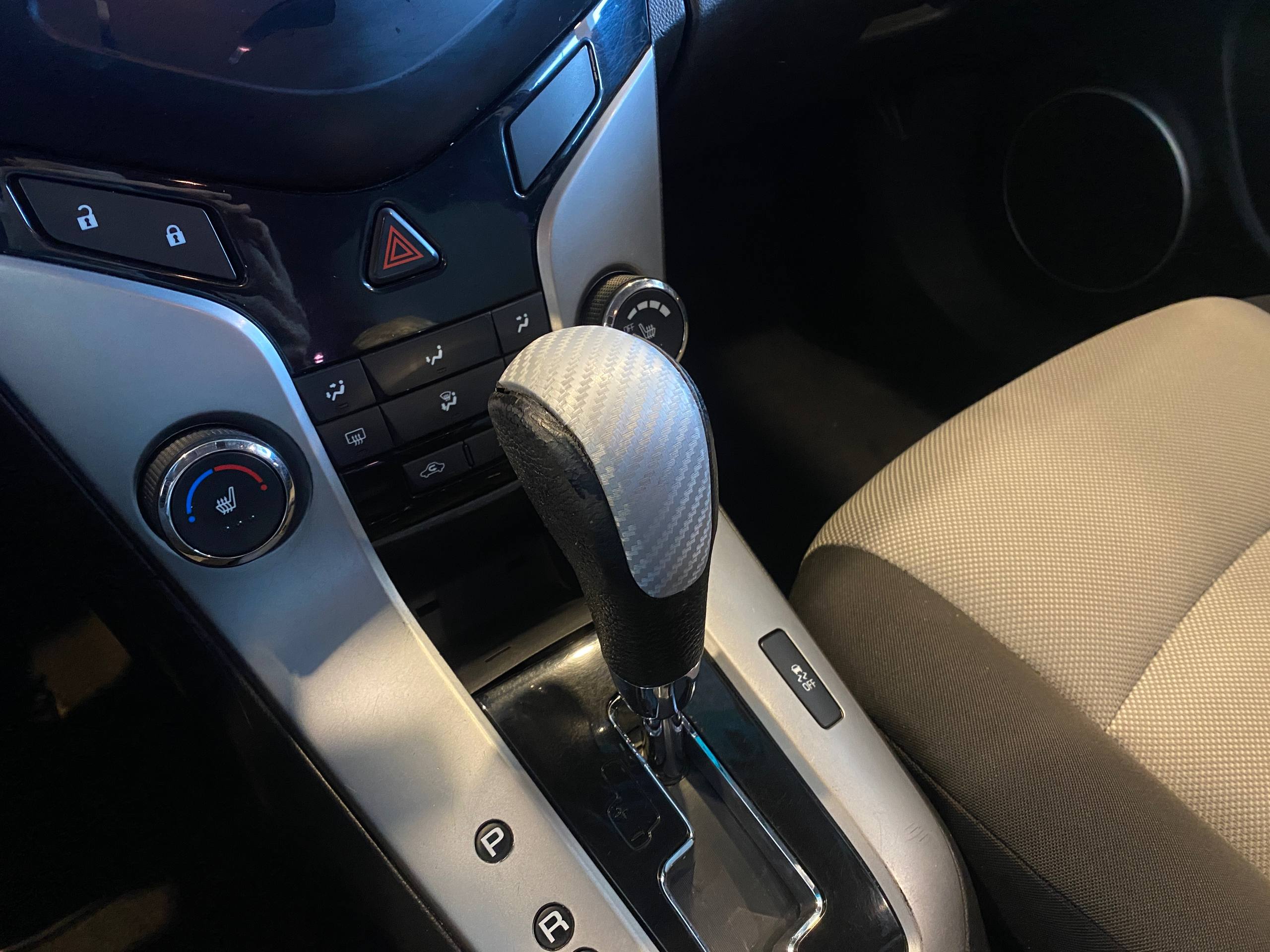 CHEVROLET CRUZE