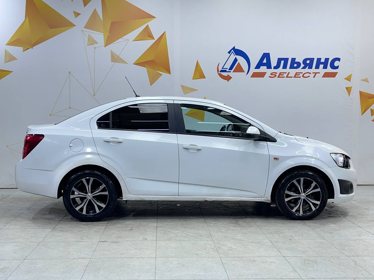 CHEVROLET AVEO