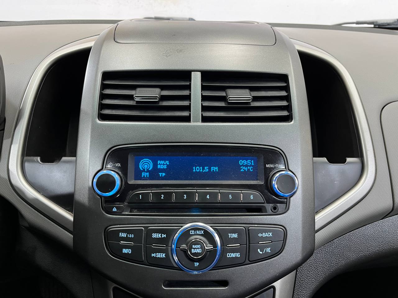 CHEVROLET AVEO