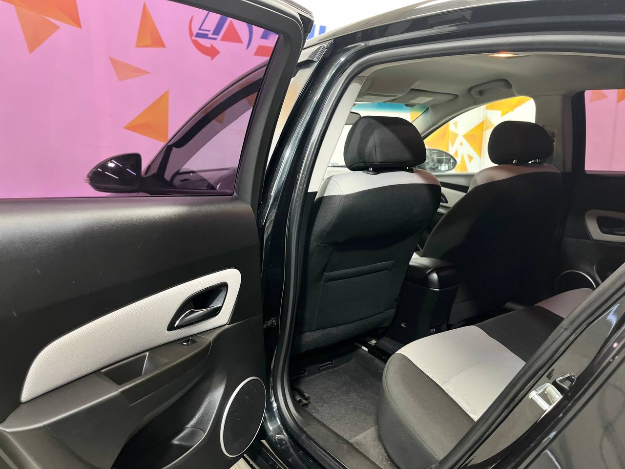 CHEVROLET CRUZE