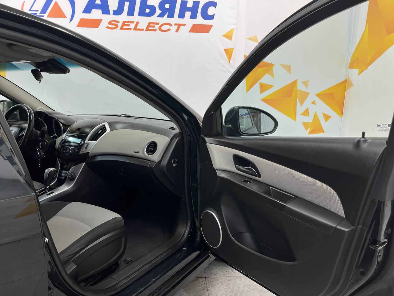 CHEVROLET CRUZE