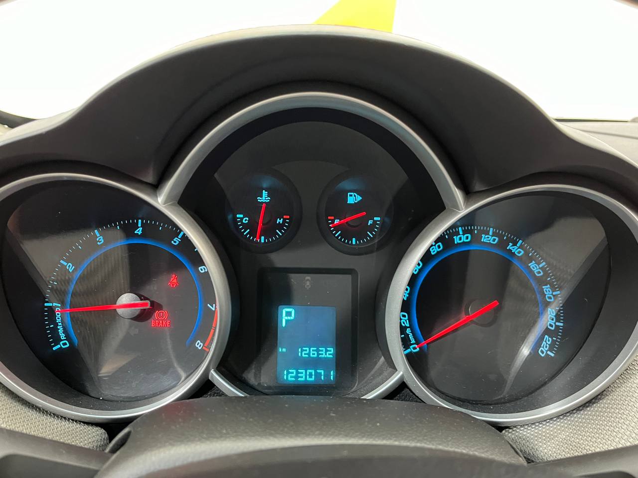 CHEVROLET CRUZE