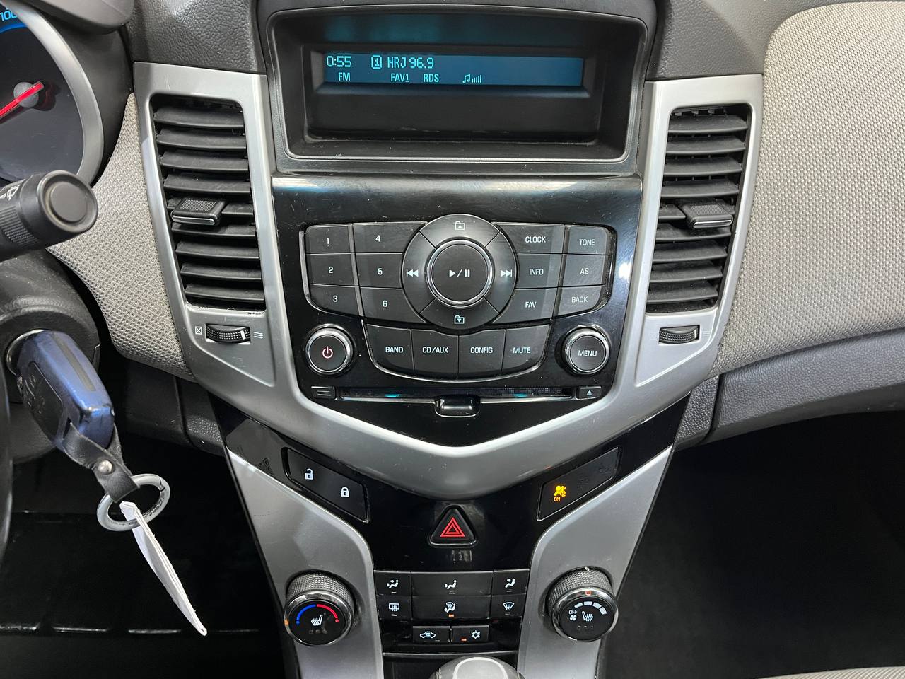 CHEVROLET CRUZE