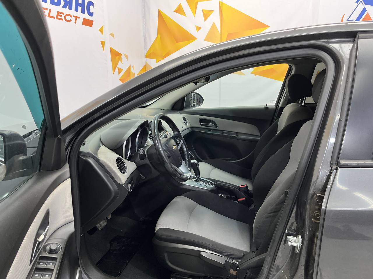 CHEVROLET CRUZE