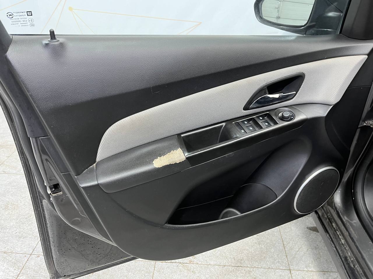 CHEVROLET CRUZE