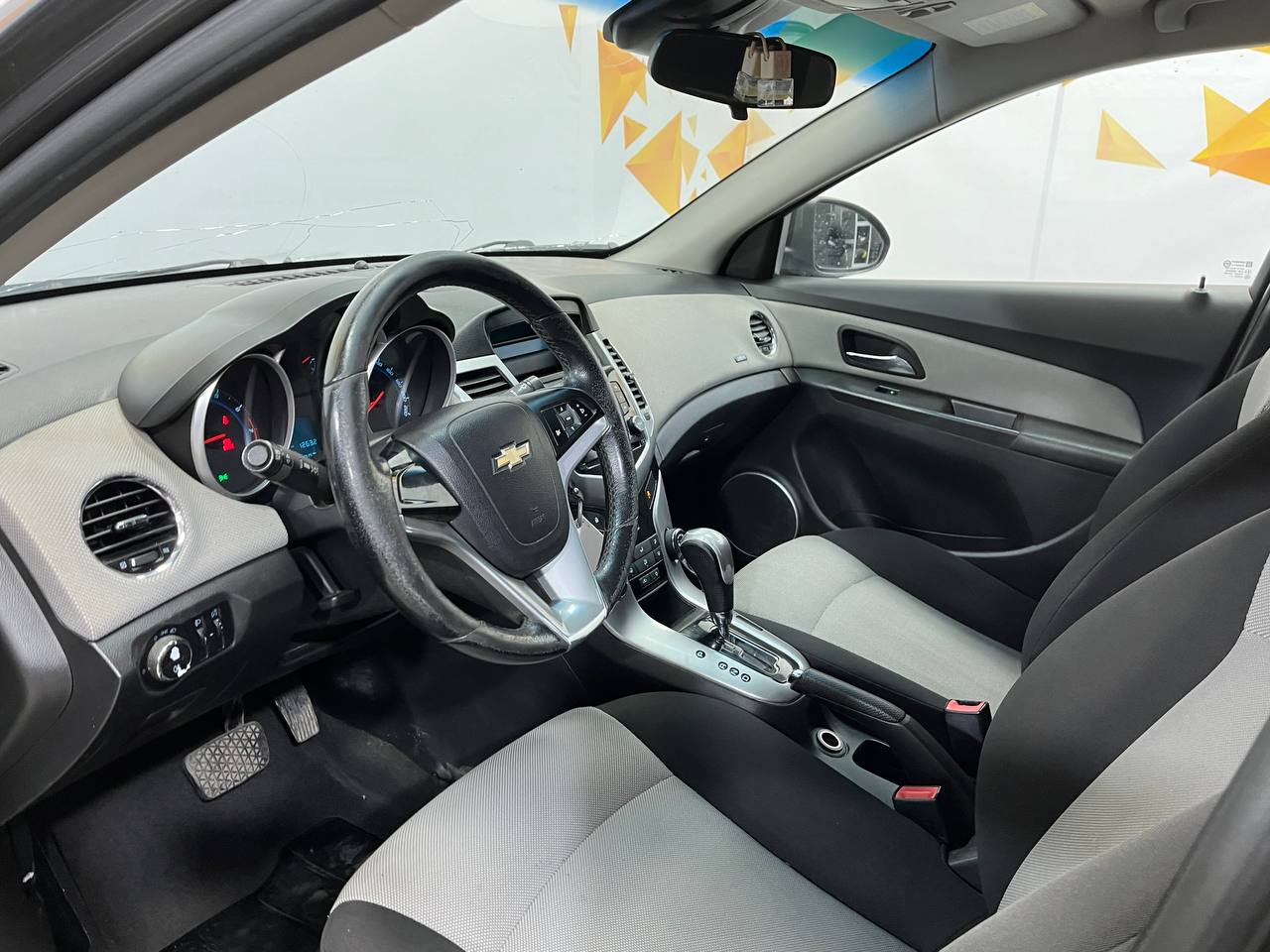 CHEVROLET CRUZE