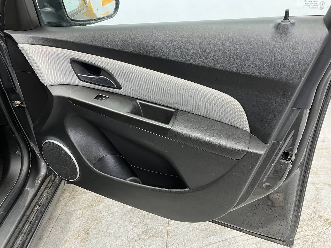 CHEVROLET CRUZE