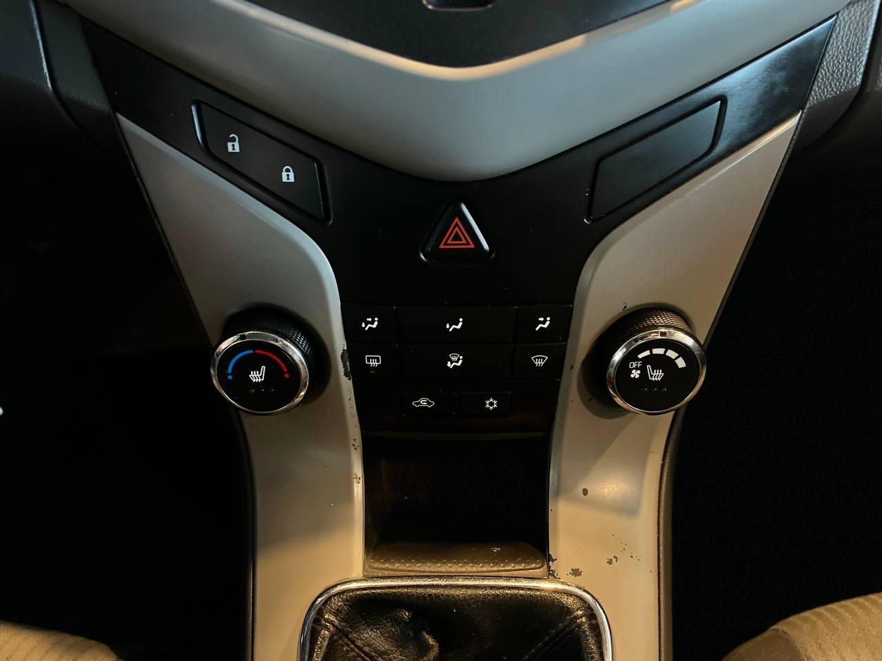 CHEVROLET CRUZE