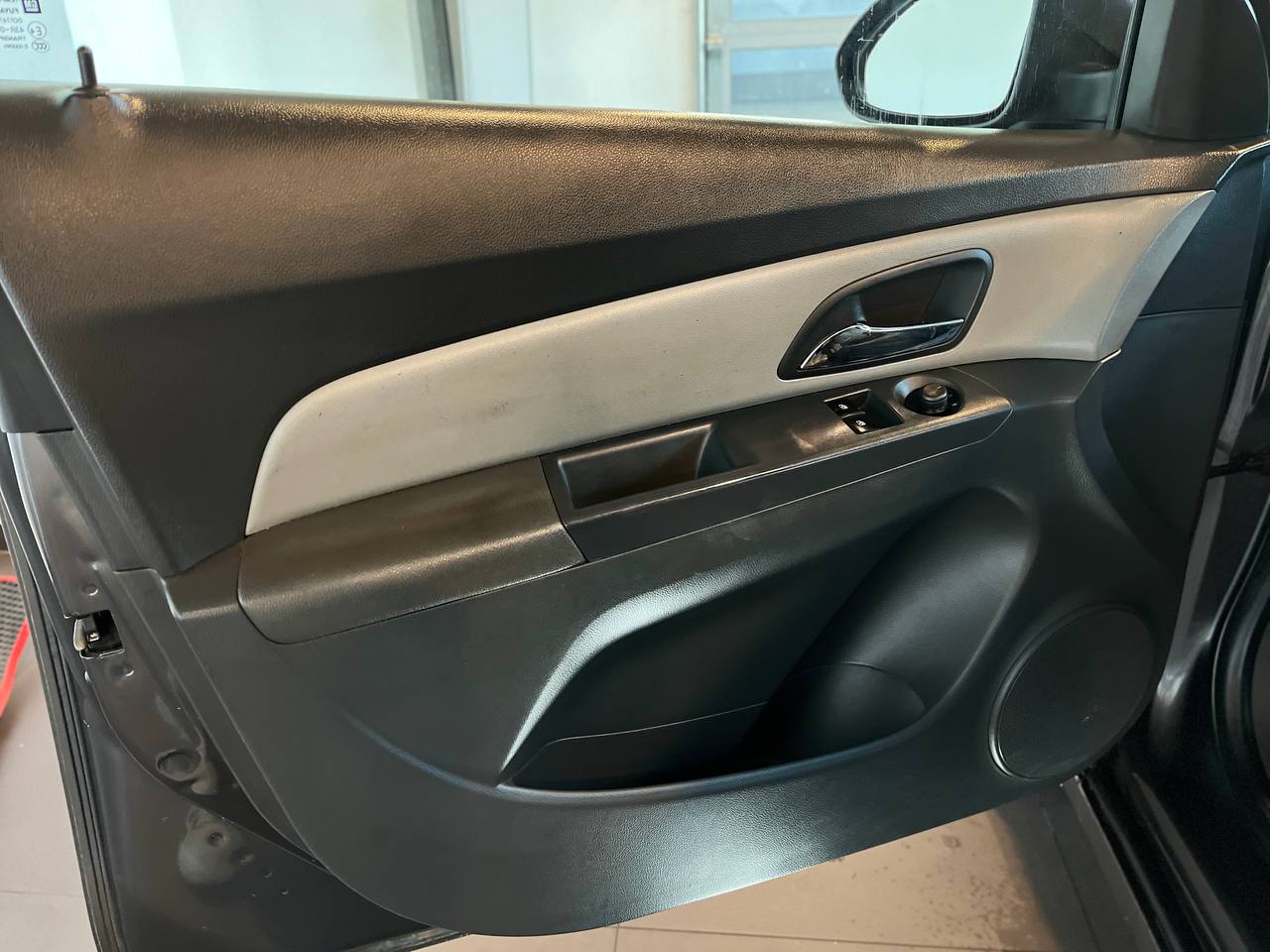 CHEVROLET CRUZE