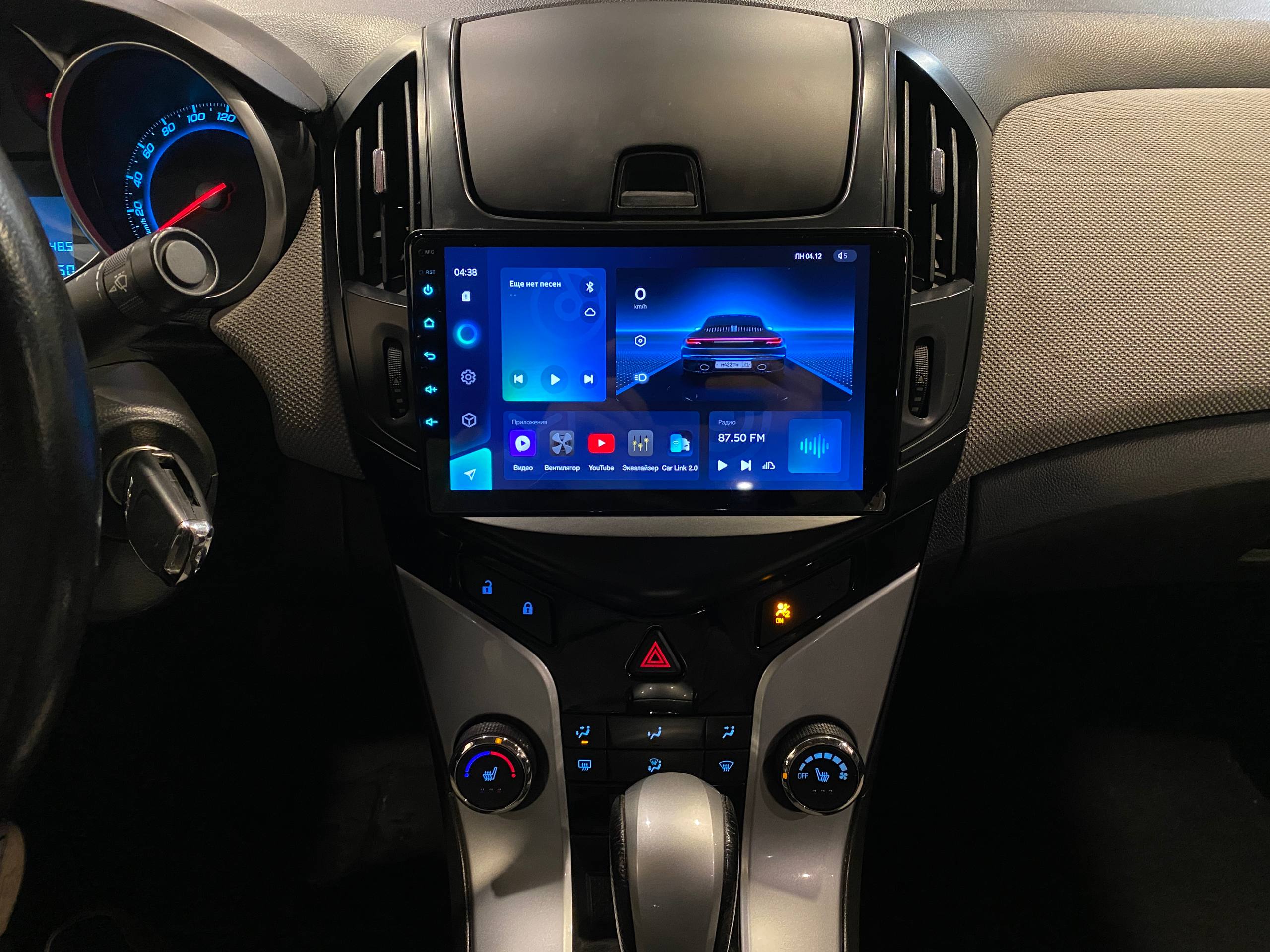 CHEVROLET CRUZE
