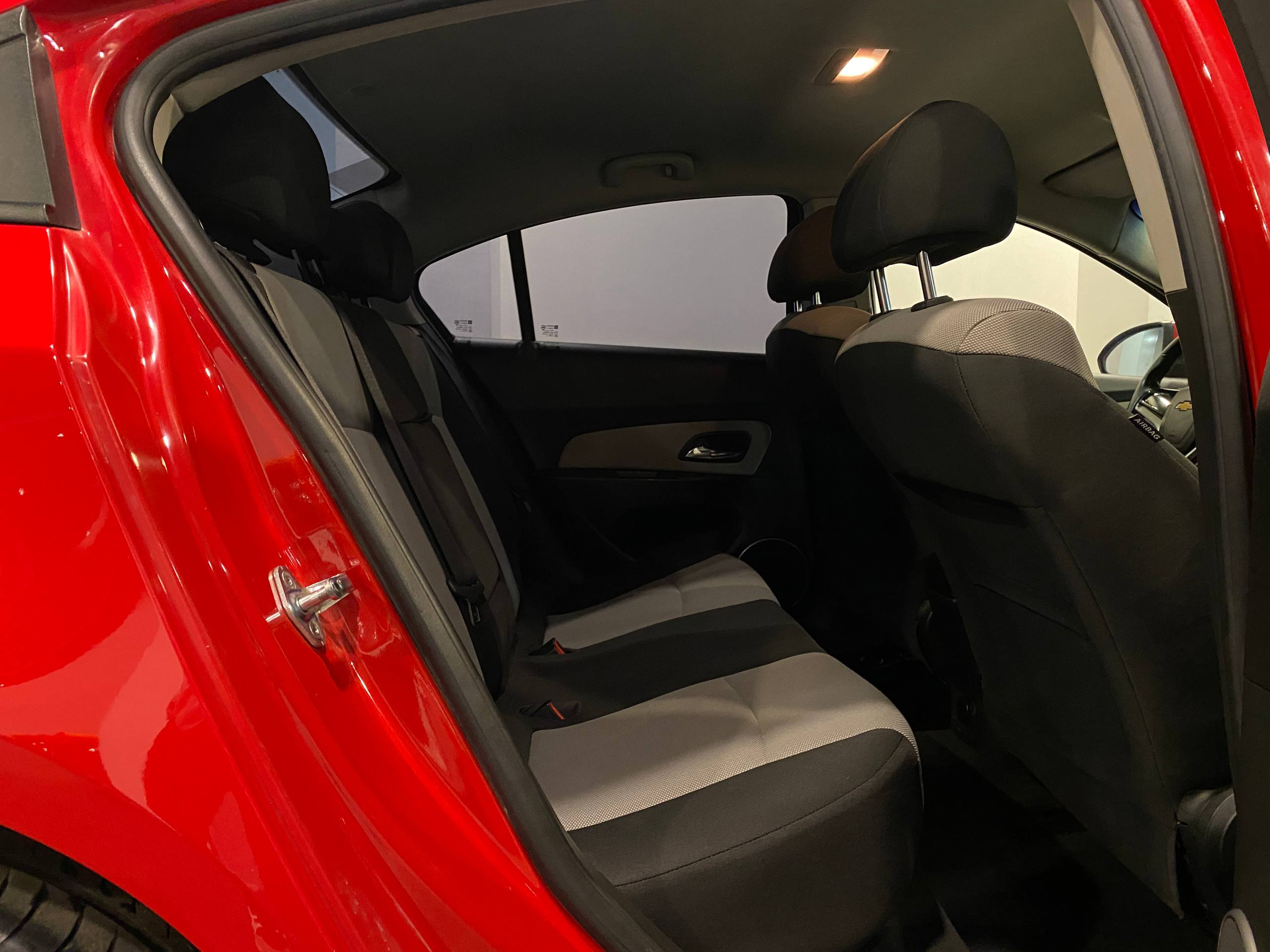 CHEVROLET CRUZE