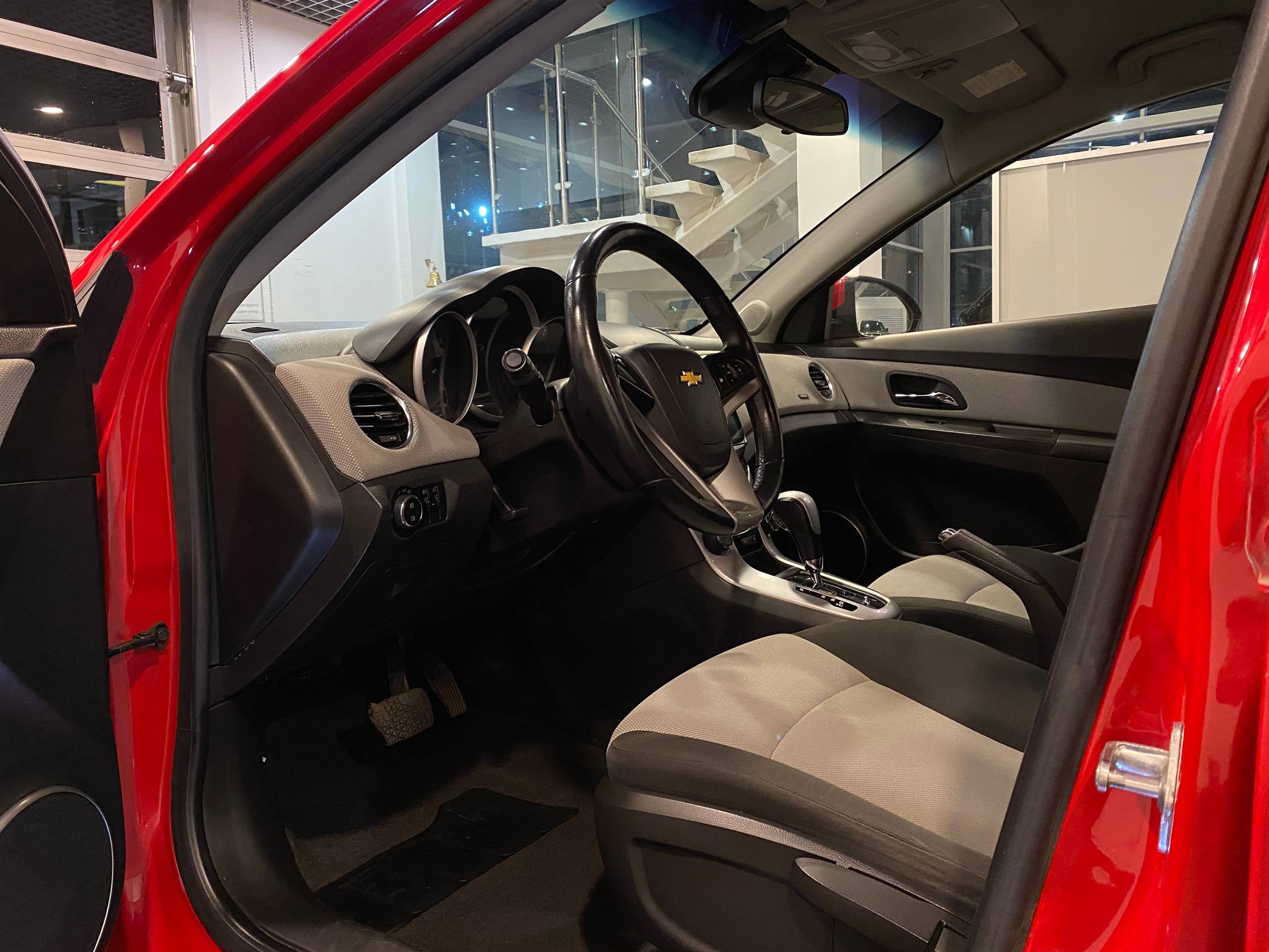 CHEVROLET CRUZE
