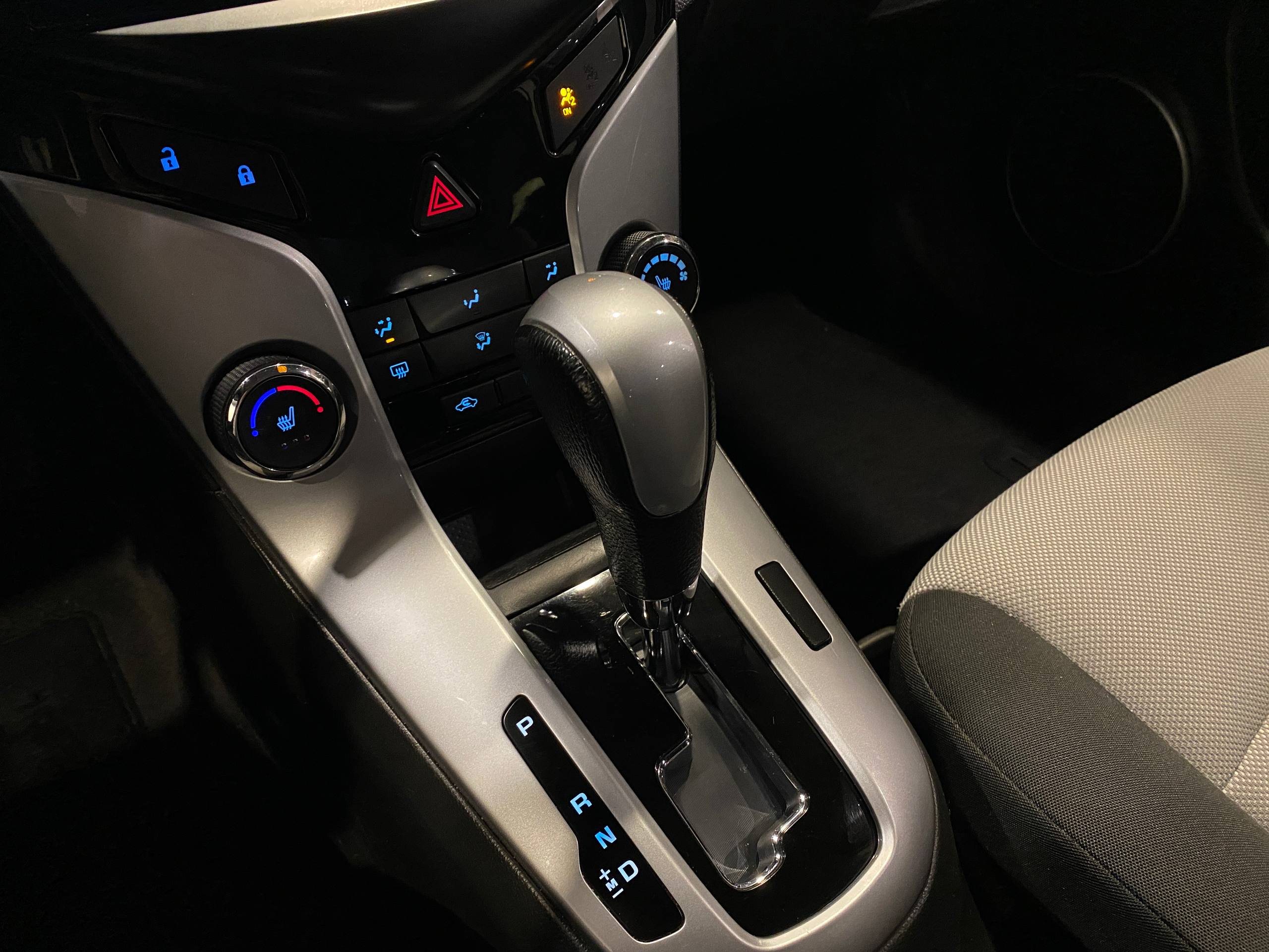 CHEVROLET CRUZE
