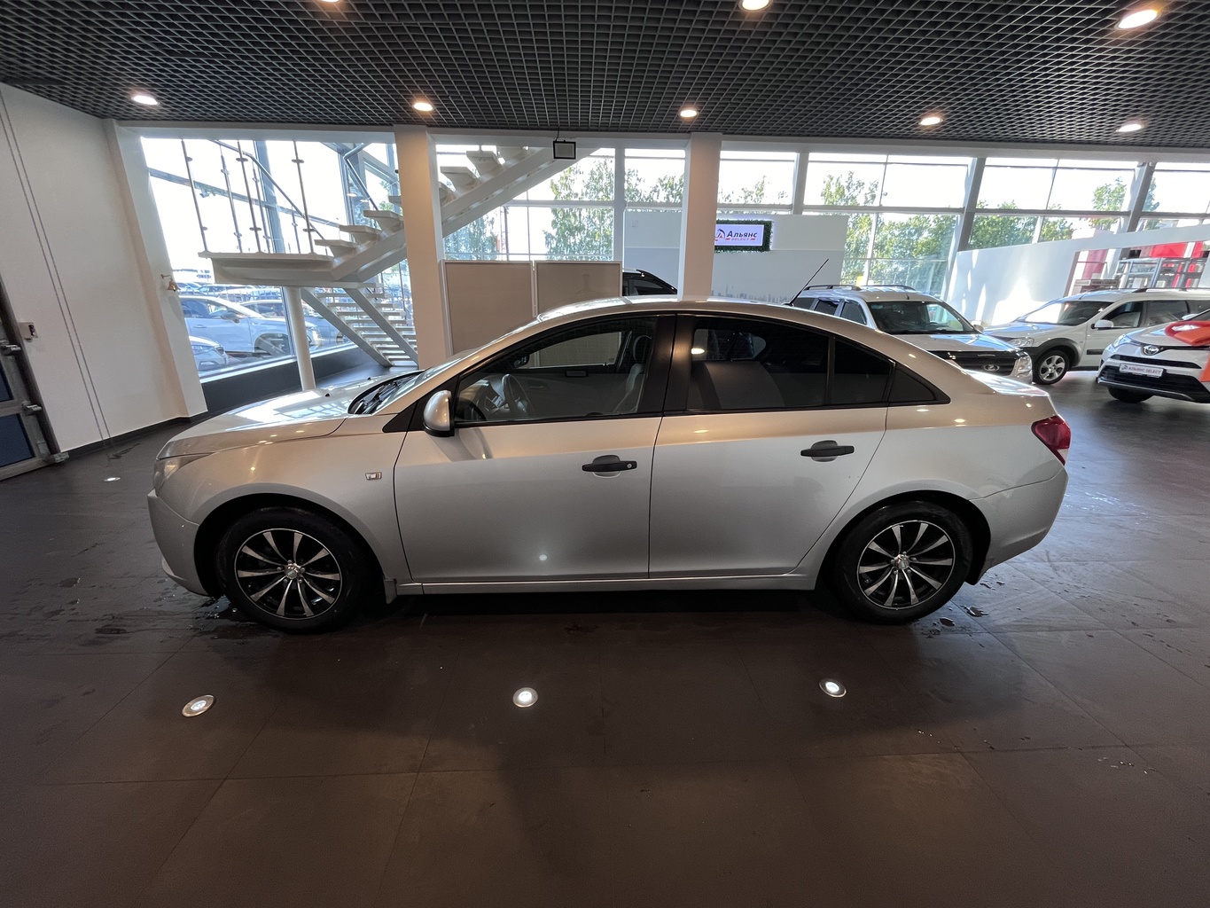 CHEVROLET CRUZE