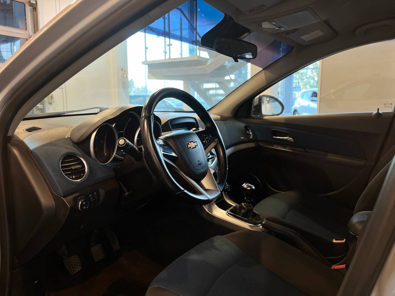 CHEVROLET CRUZE