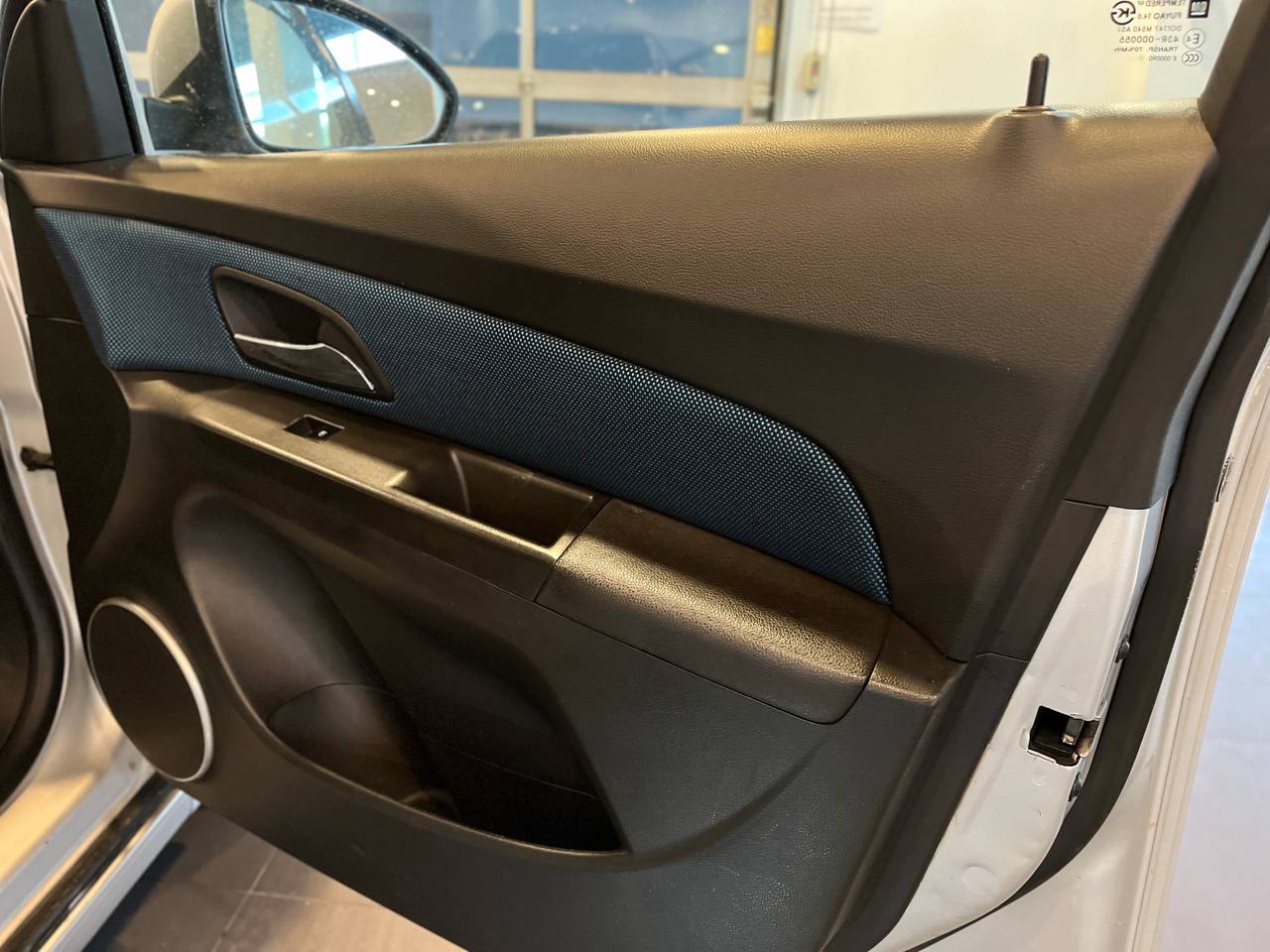 CHEVROLET CRUZE