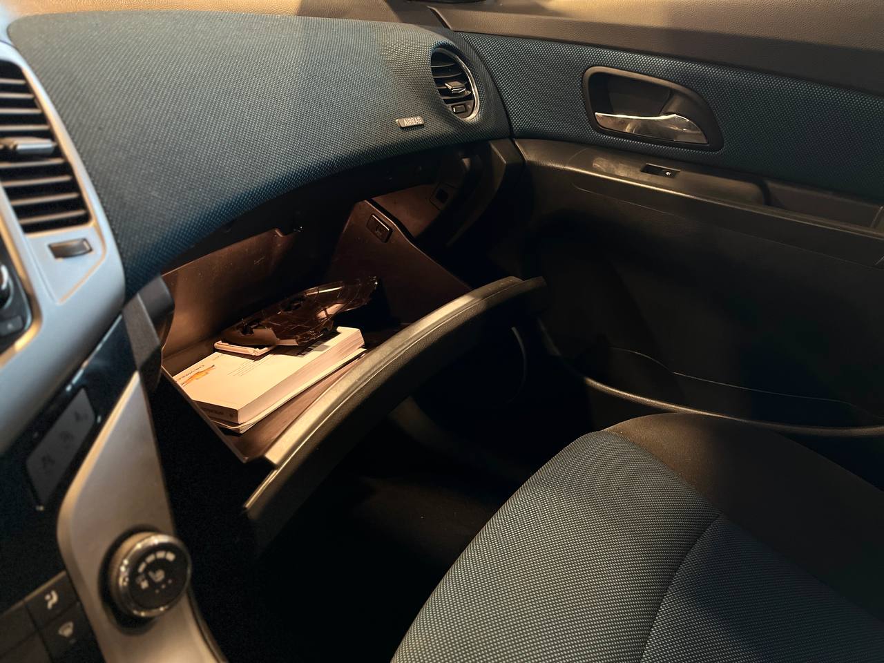 CHEVROLET CRUZE