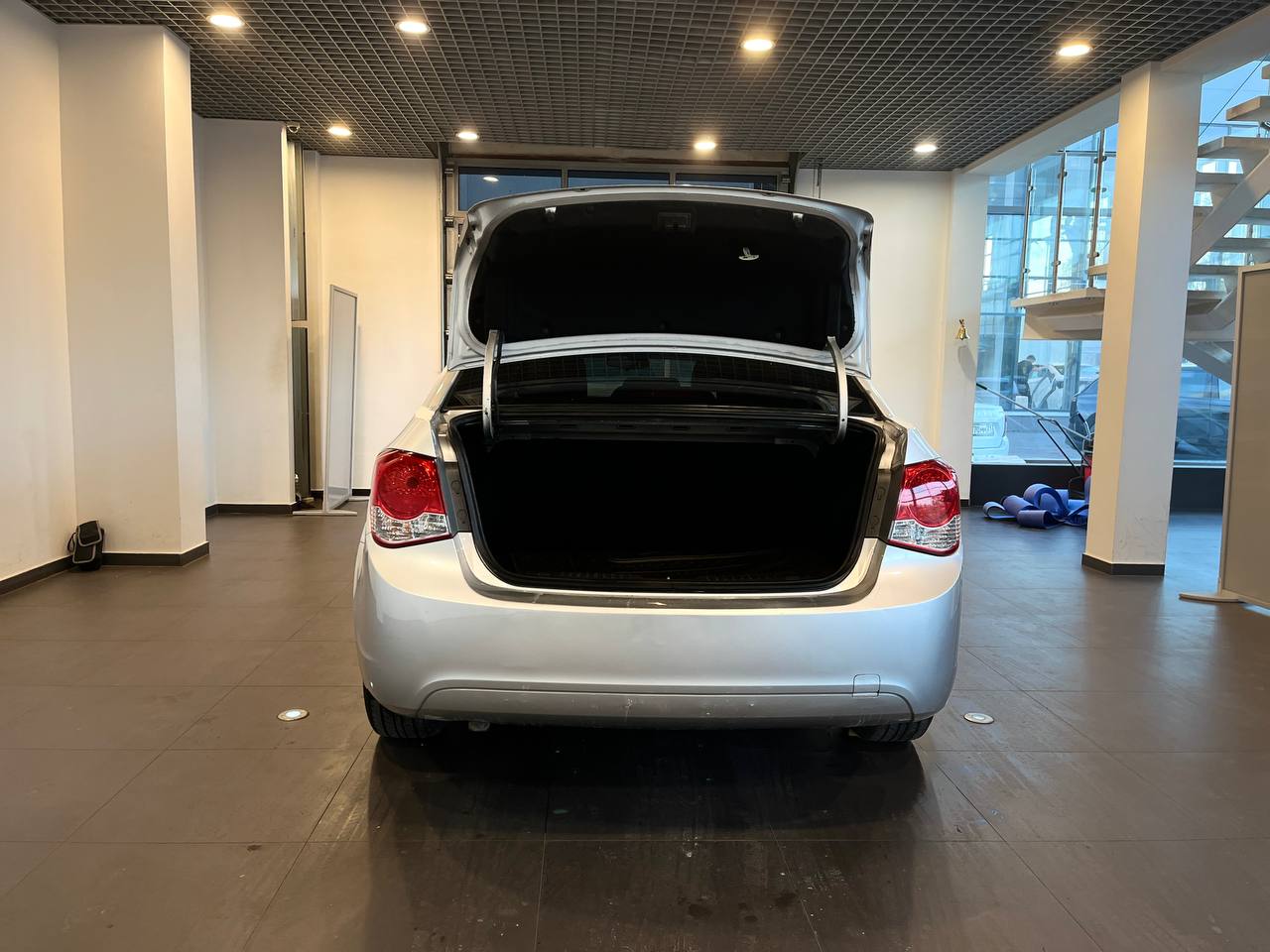 CHEVROLET CRUZE